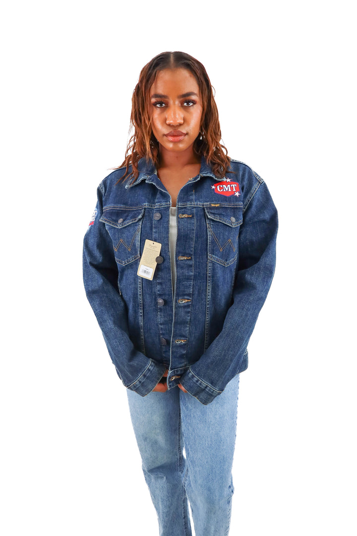 wrangler retro "Nashville" denim jacket nwt (M; retail $80)