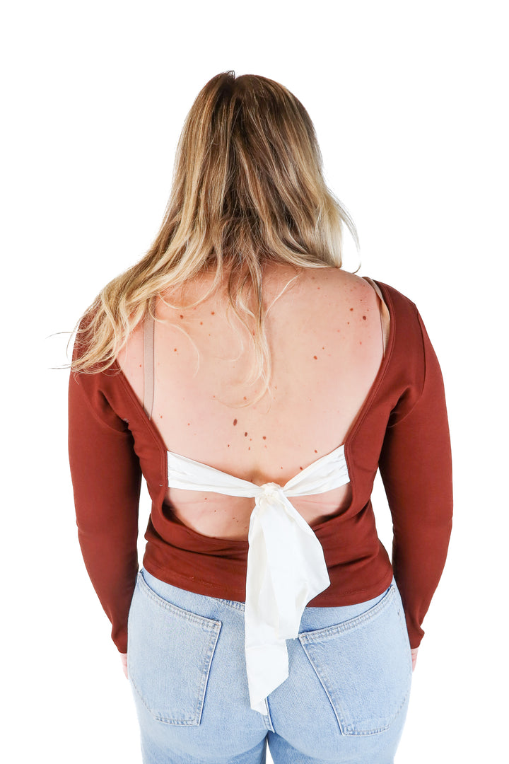 commense brown/white bow tie back top NWT (XL)