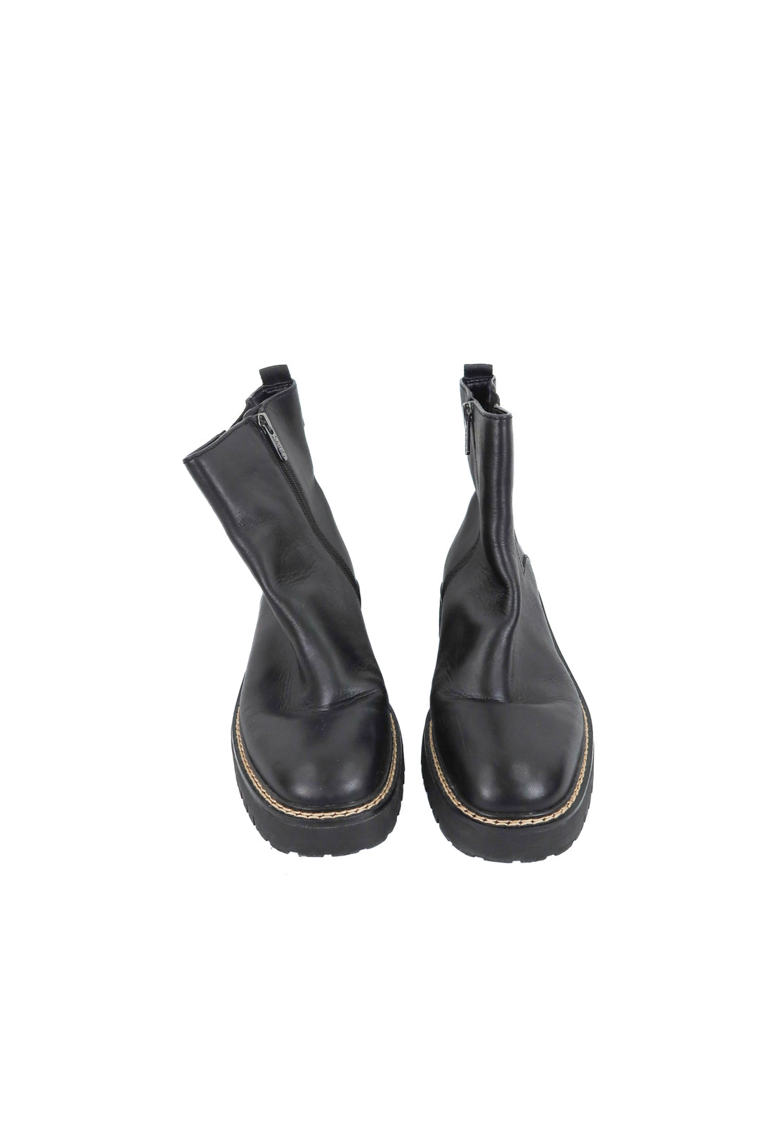 sarto black chelsea boot (10; retail $175)