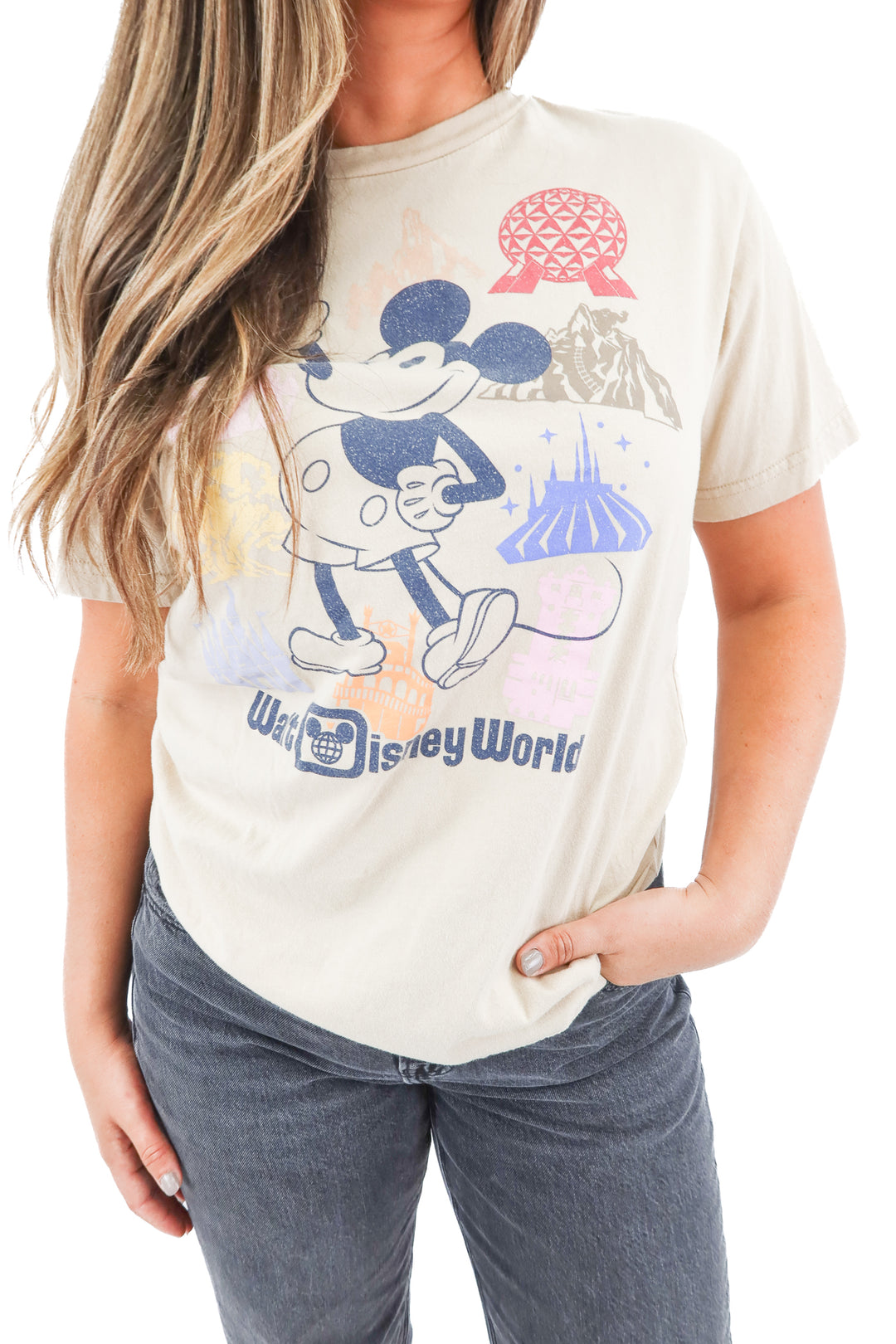 Mickey Mouse tan graphic tee (M)