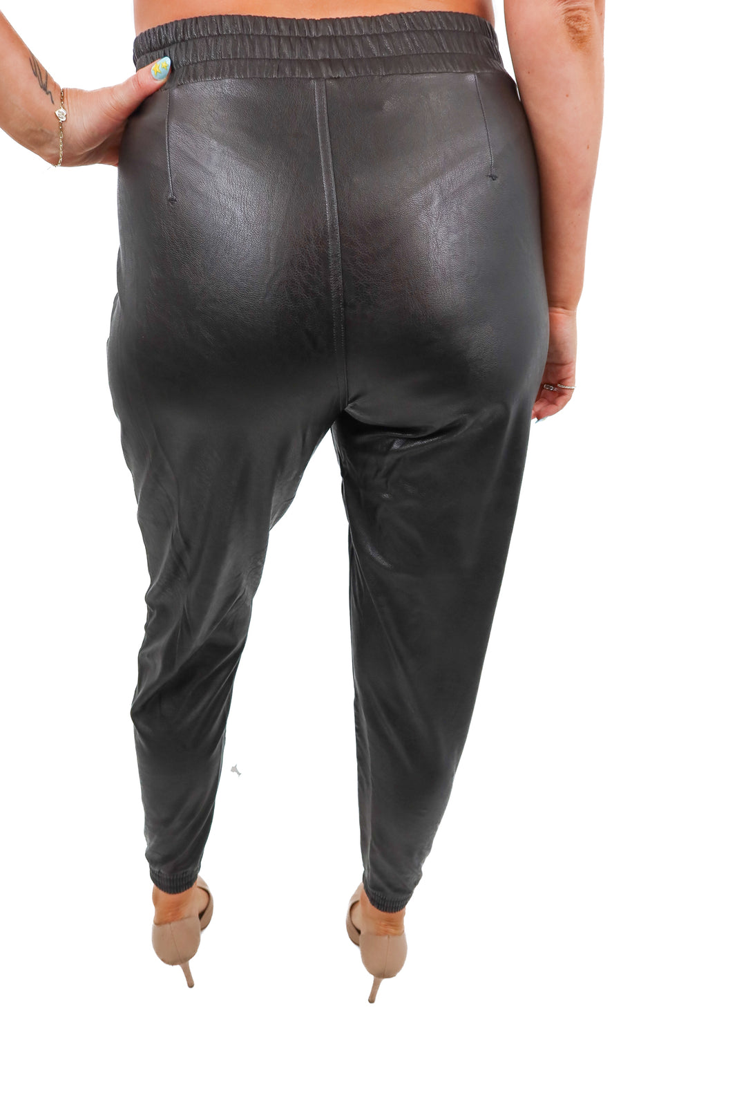 spanx black vegan leather joggers (m)
