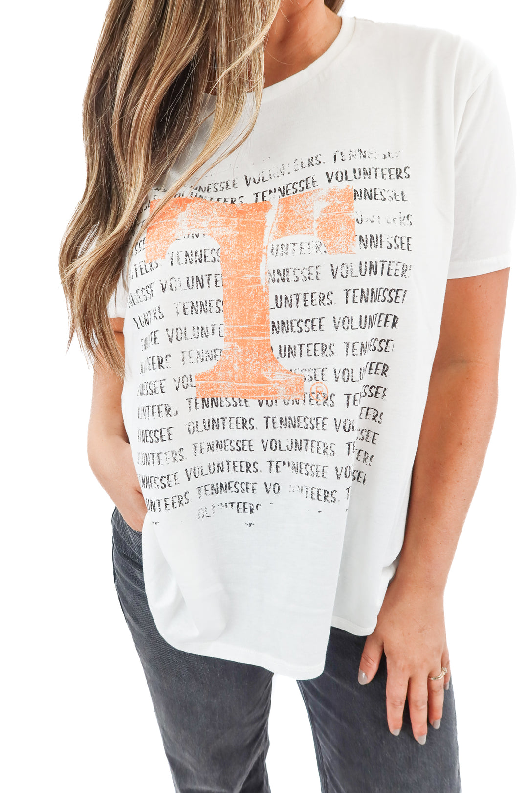 tennessee football graphic tshirt NWT (L)