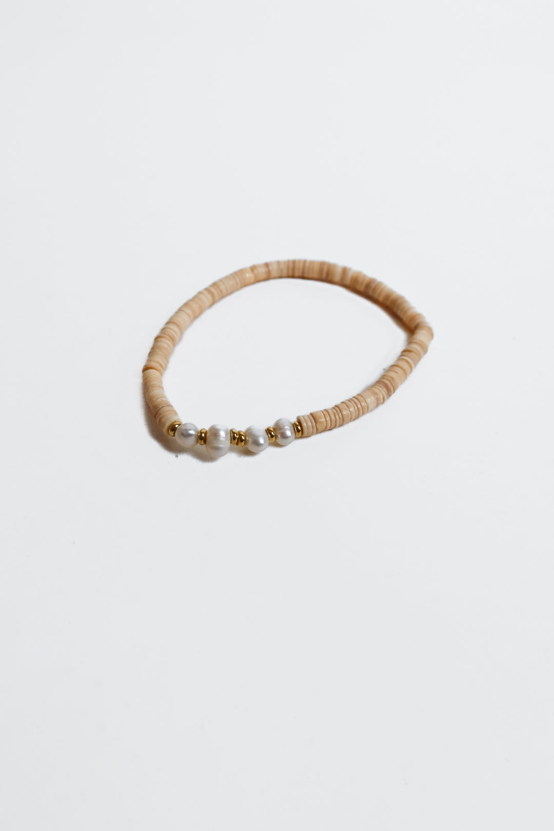 neutral beaded bracelet with pearl detail