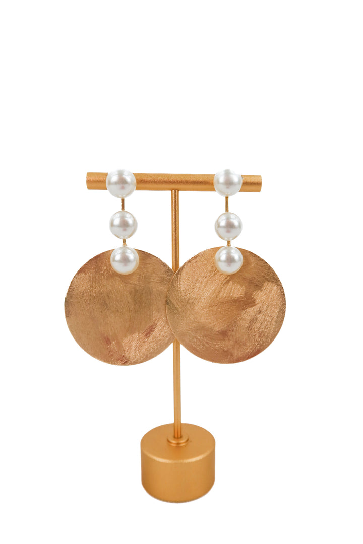 gold 3 pearl circle earrings