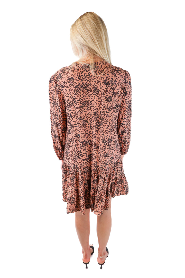 Love stitch cheetah tiered dress (s)