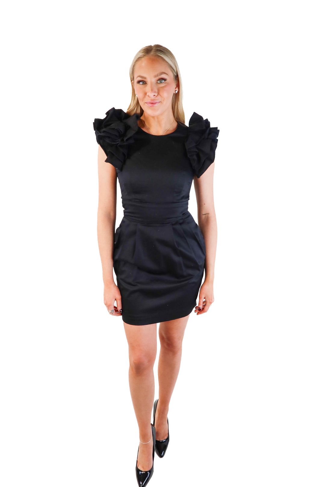 French connection back ruffle sleeve dress (0; retail $148)