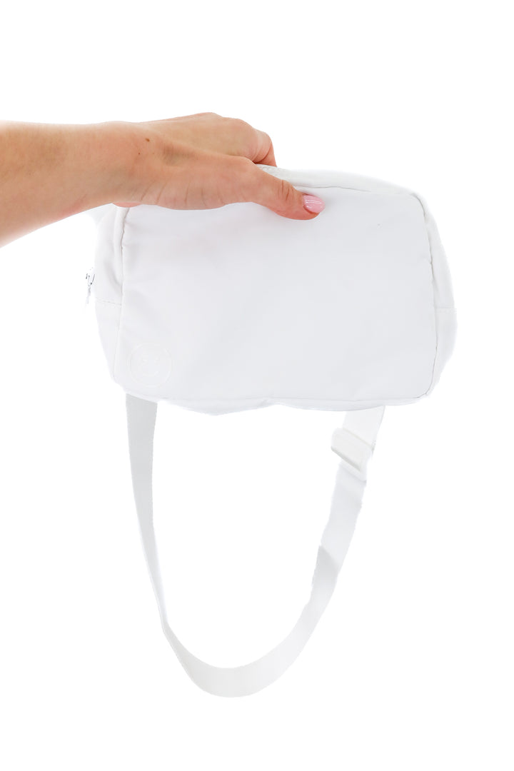 gilly hicks white belt bag