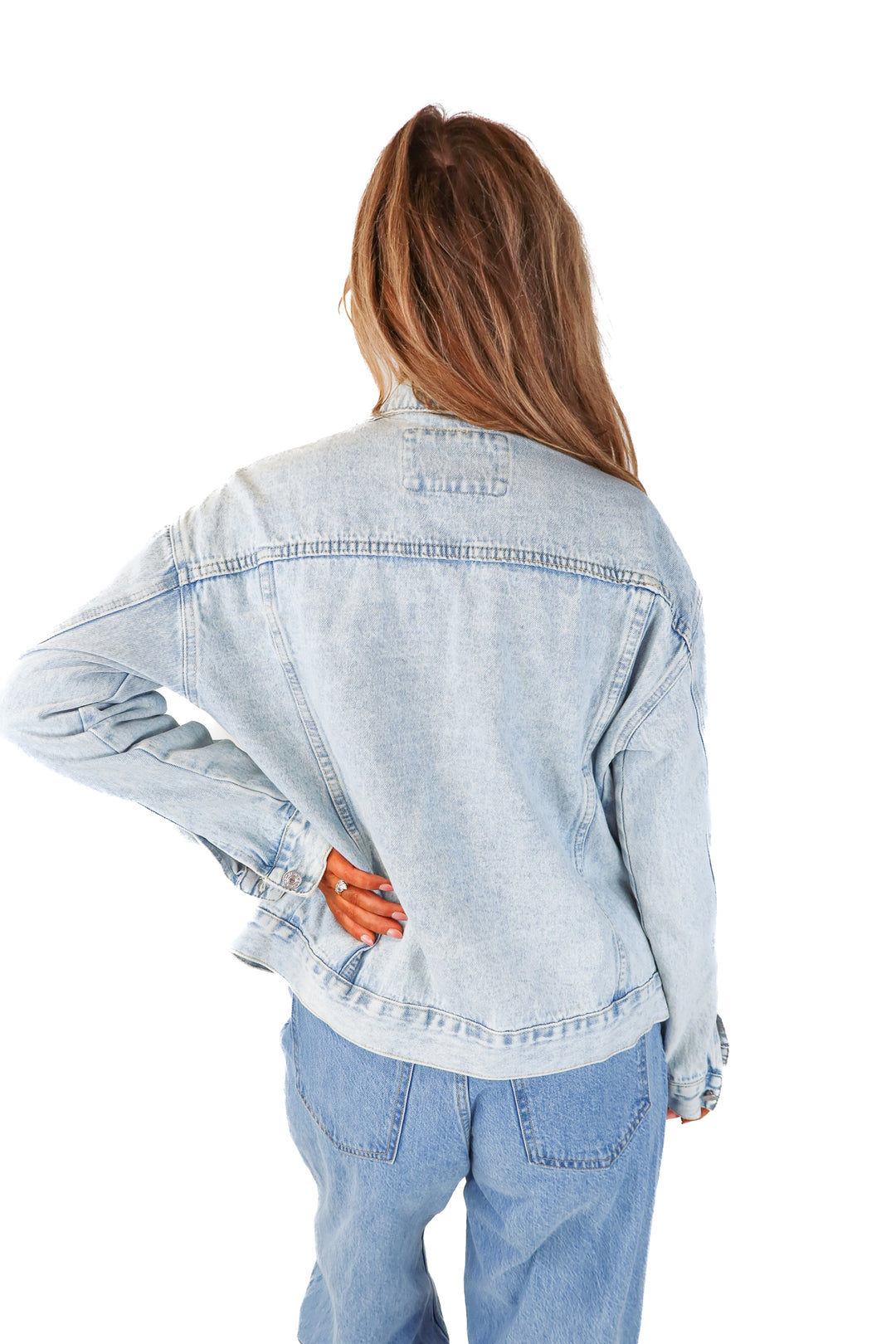 cupshe light wash denim jacket (m)