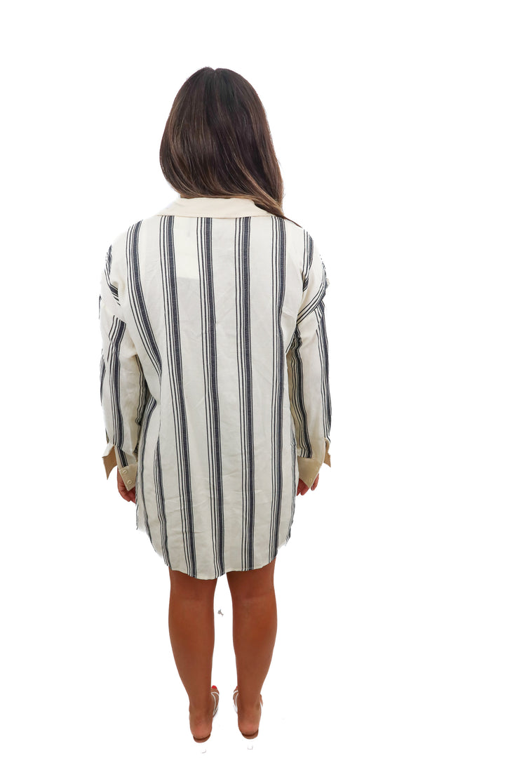 jacquie the label cream striped shift dress NWT (m)
