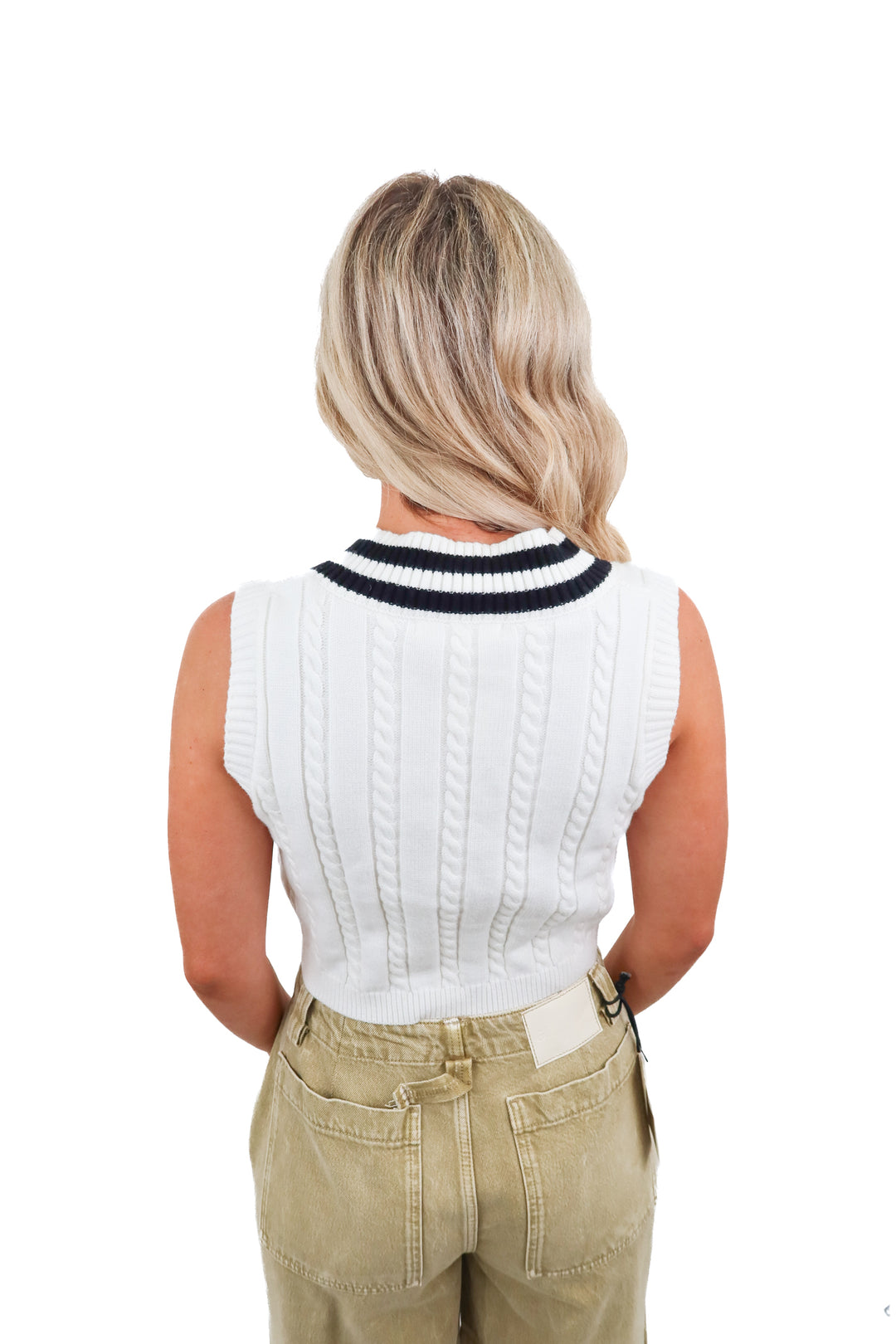 More to Come black and white tank sweater (S)