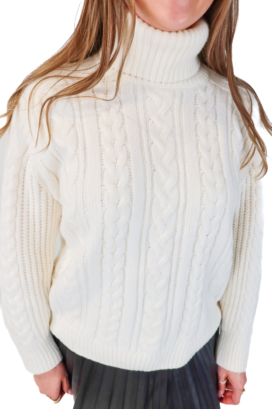 abercrombie & fitch white cable knit sweater NWT (m; retails $90)