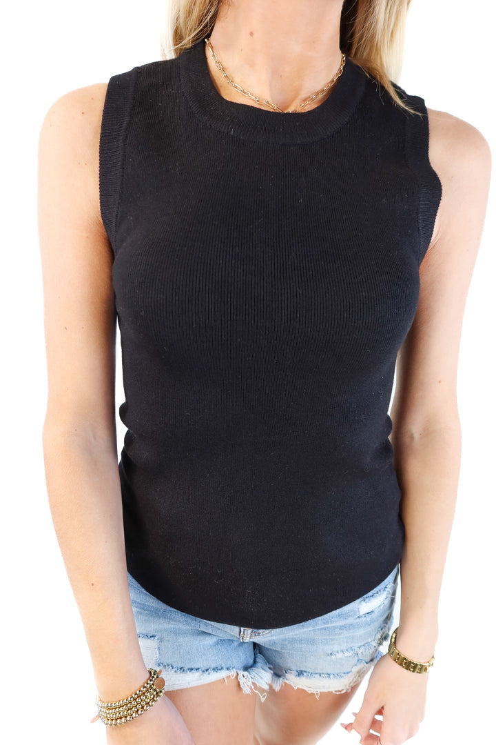 be cool black sleeveless knit sweater (m/l)