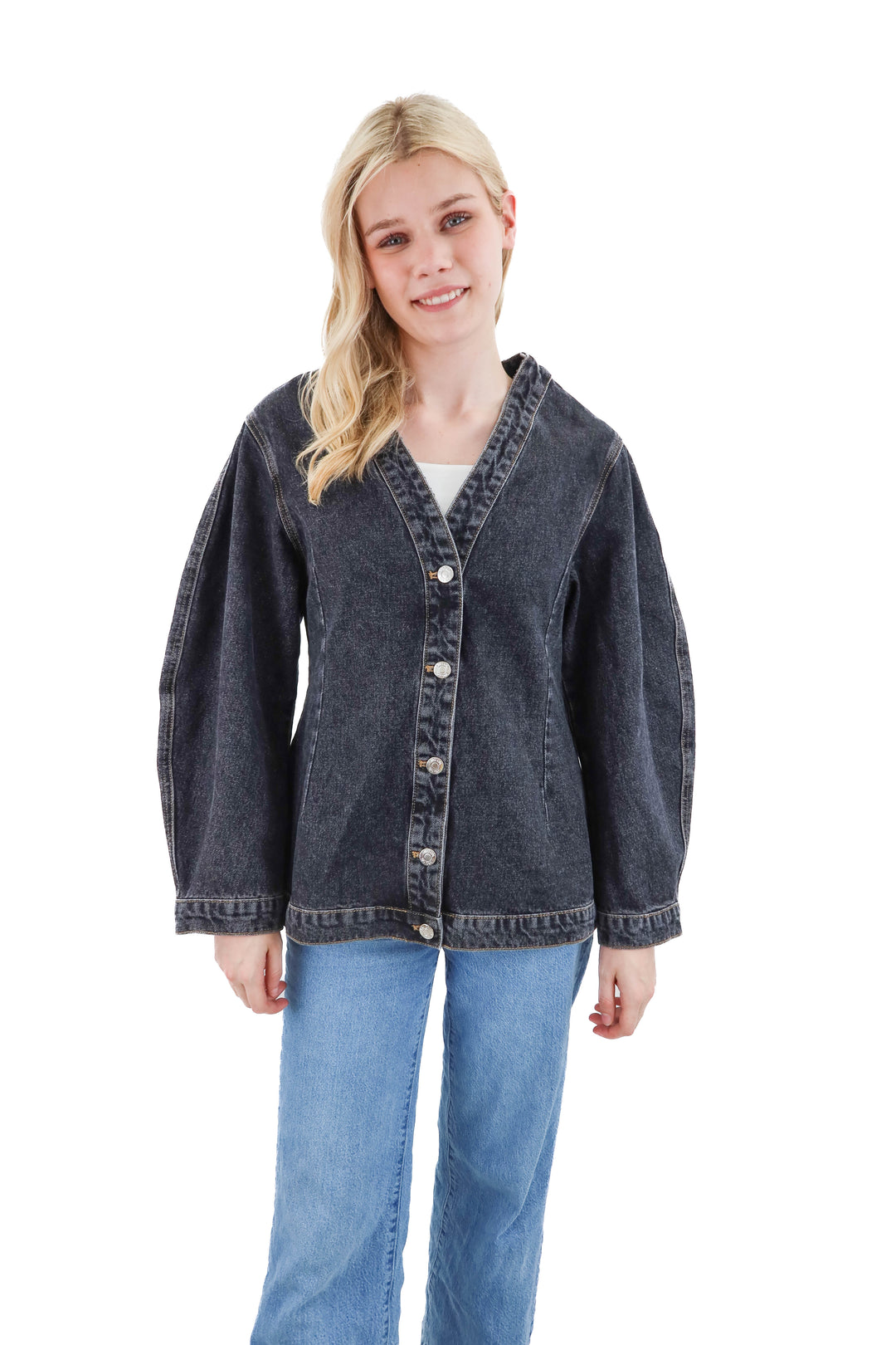 VRG grl black denim jacket nwt (6; retail $199)