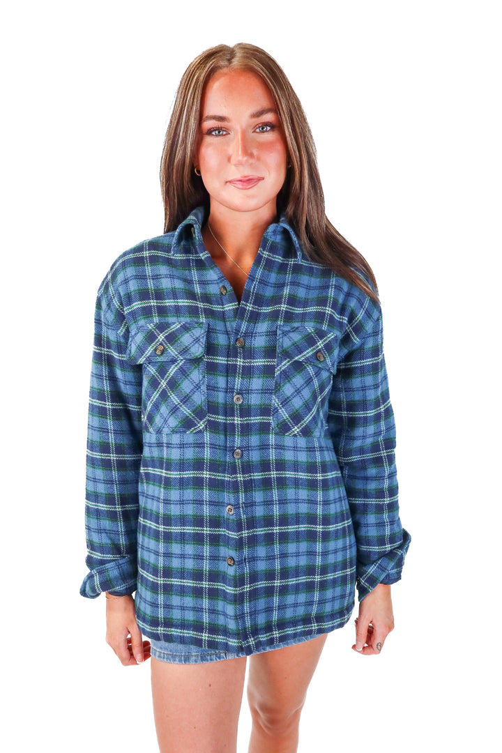 Aritzia tna blue/green oversized flannel jacket (1)