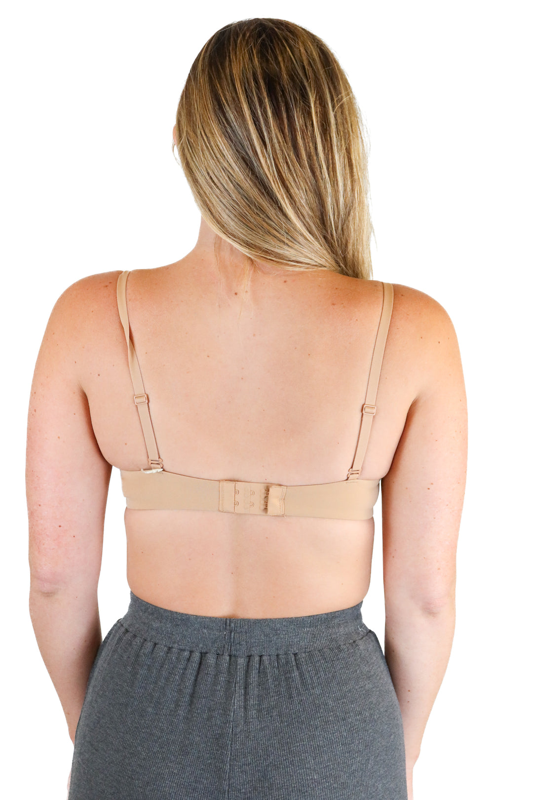 Skims Nude Fits Everybody T-Shirt Bra NWT; Retails for $54 (32A)