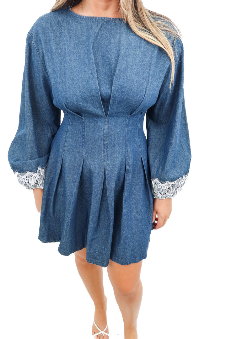 vici dark wash lace hem dress (M)