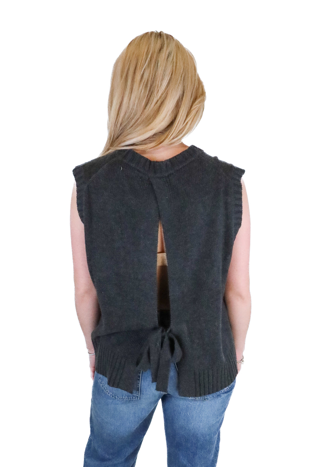 Ref dark grey sweater vest (s; retail $58)
