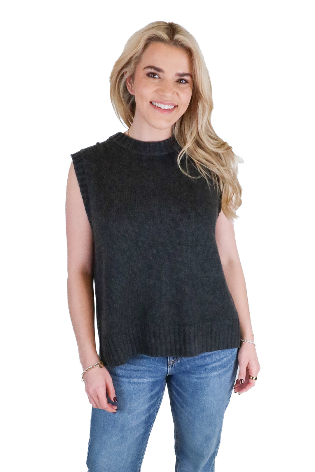 Ref dark grey sweater vest (s; retail $58)