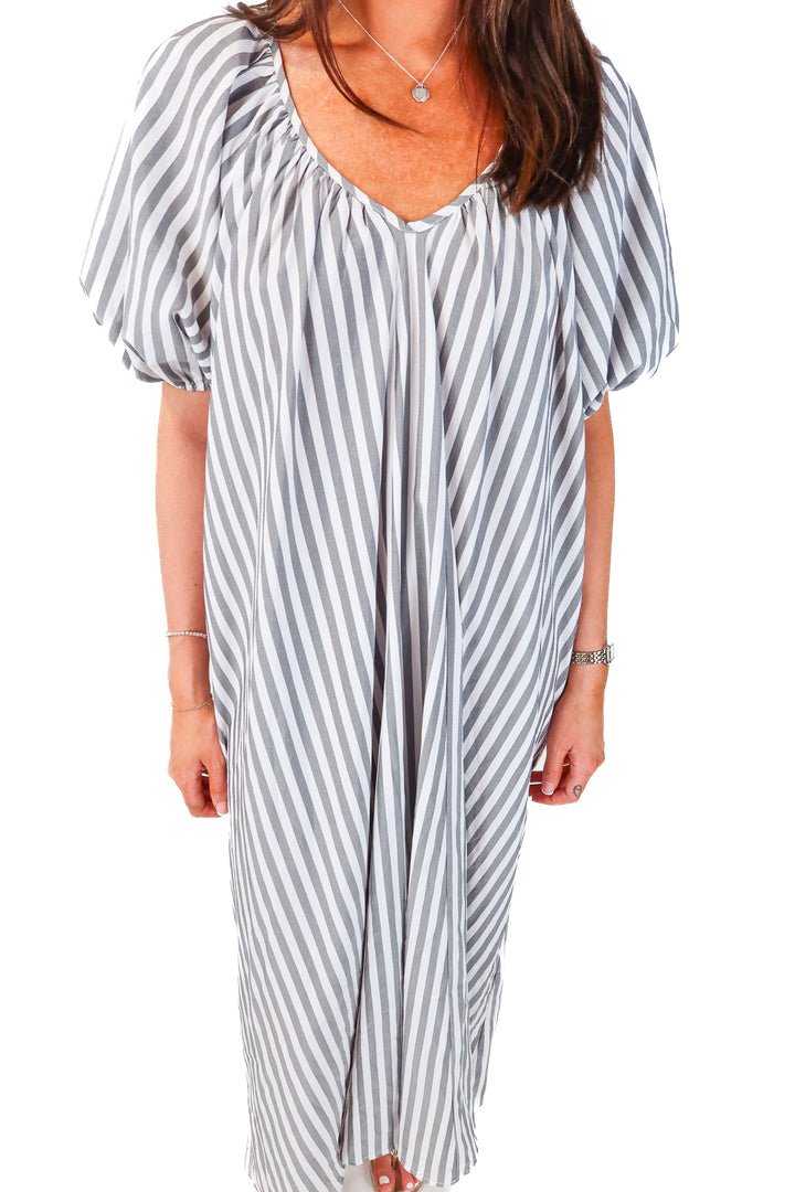 petal + pup grey/white striped dress NWT (s)