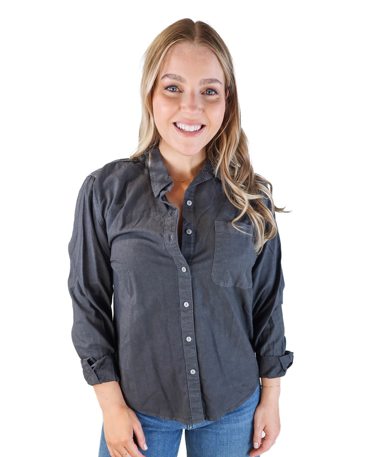 Universal threads gray button up NWT (m; retails for $25)