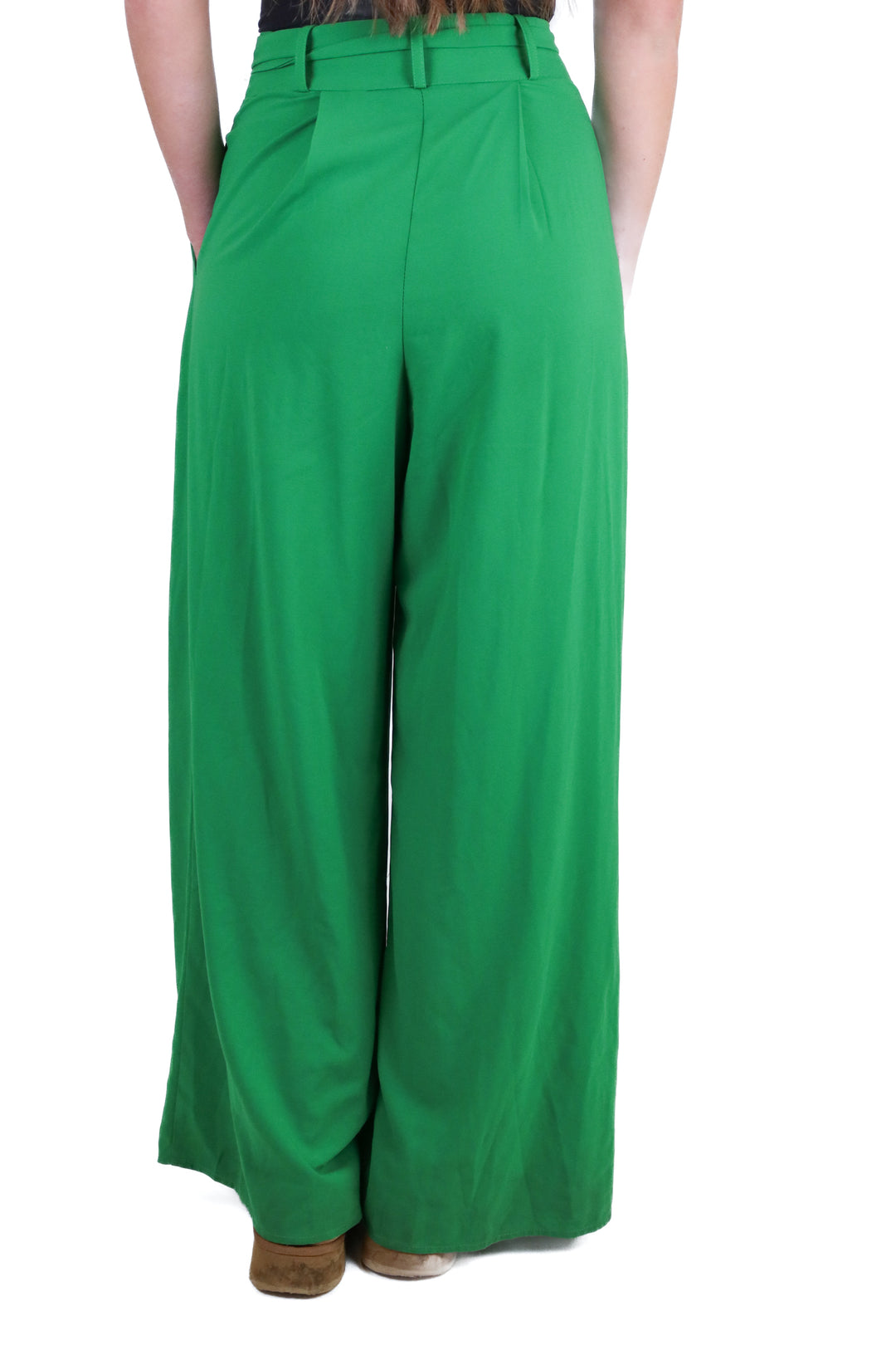 A. Colin bright green pants (S)