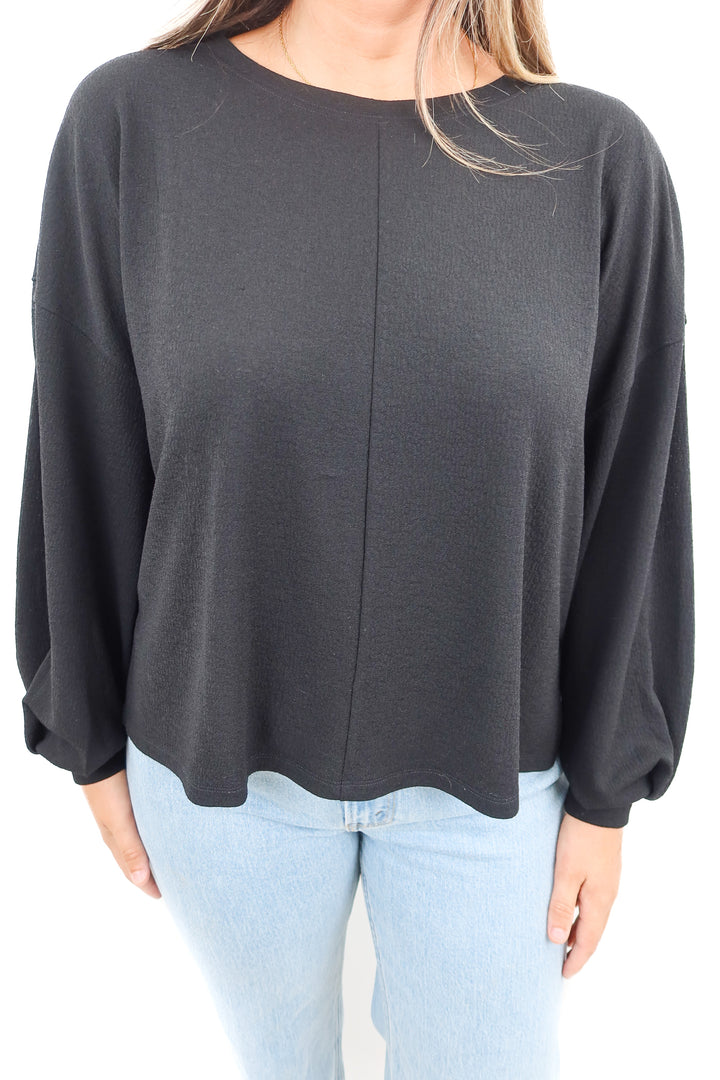 h&m black pullover (m)
