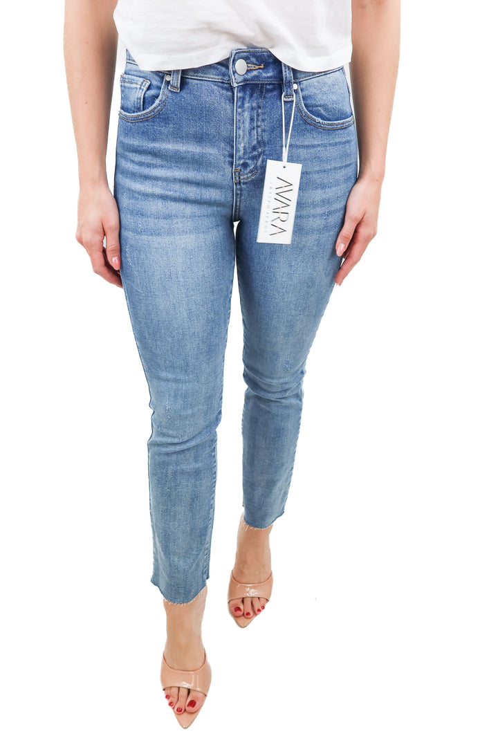 Avara x Risen Jeans medium wash straight leg raw hem jeans NWT (0; retail $68)
