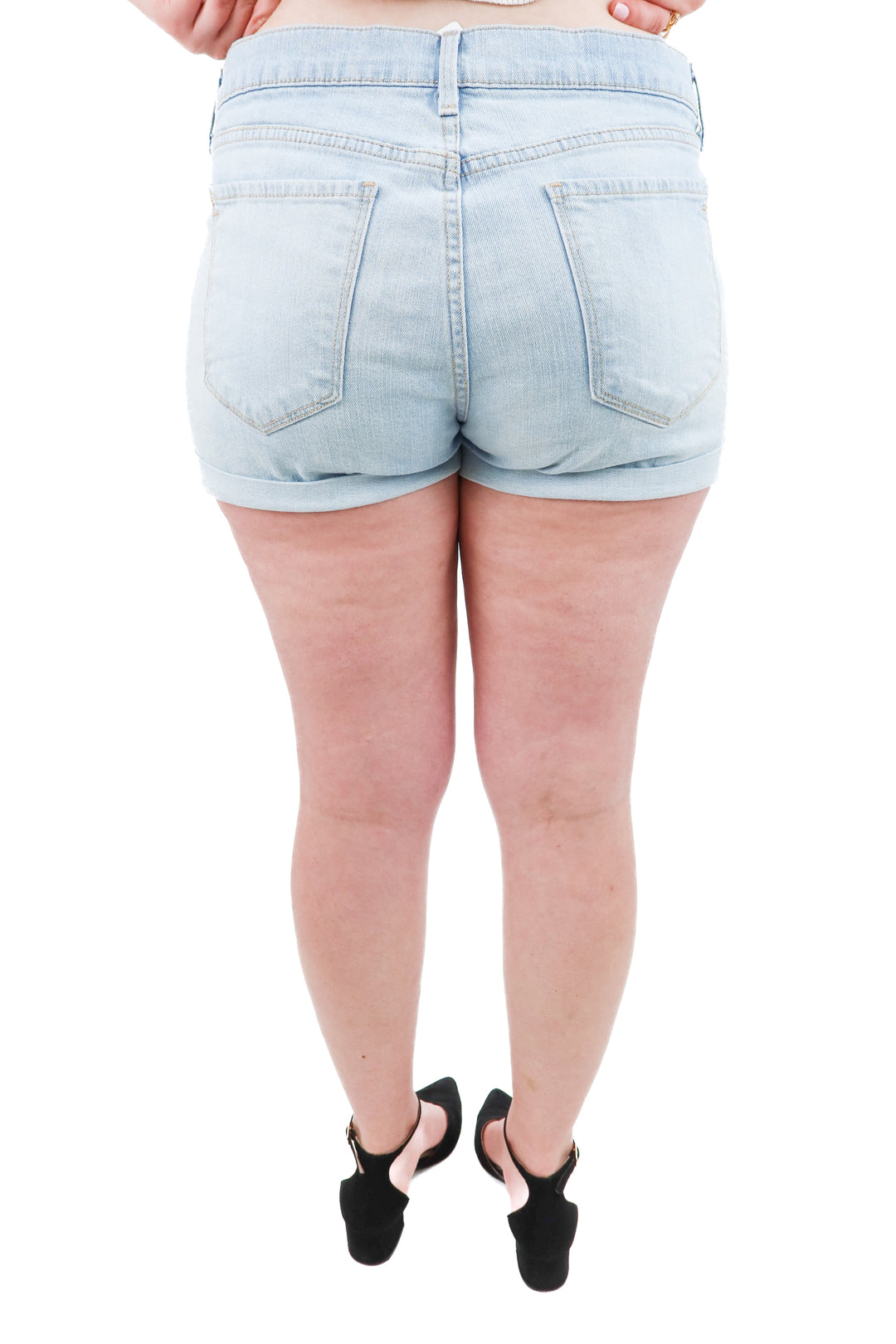 old navy light wash boyfriend denim shorts (12)
