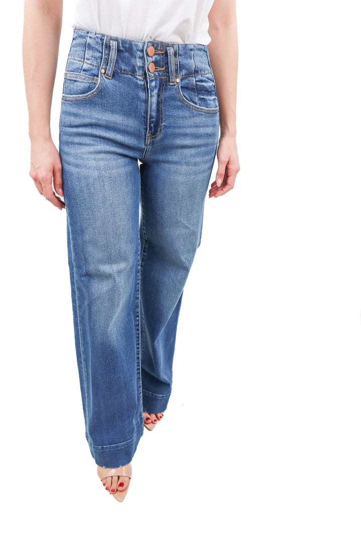 Risen Jeans medium wash wideleg jeans NWT (0; retail $74)