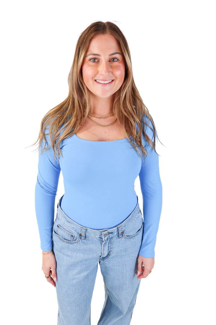 abercrombie & fitch blue long sleeve bodysuit (M)