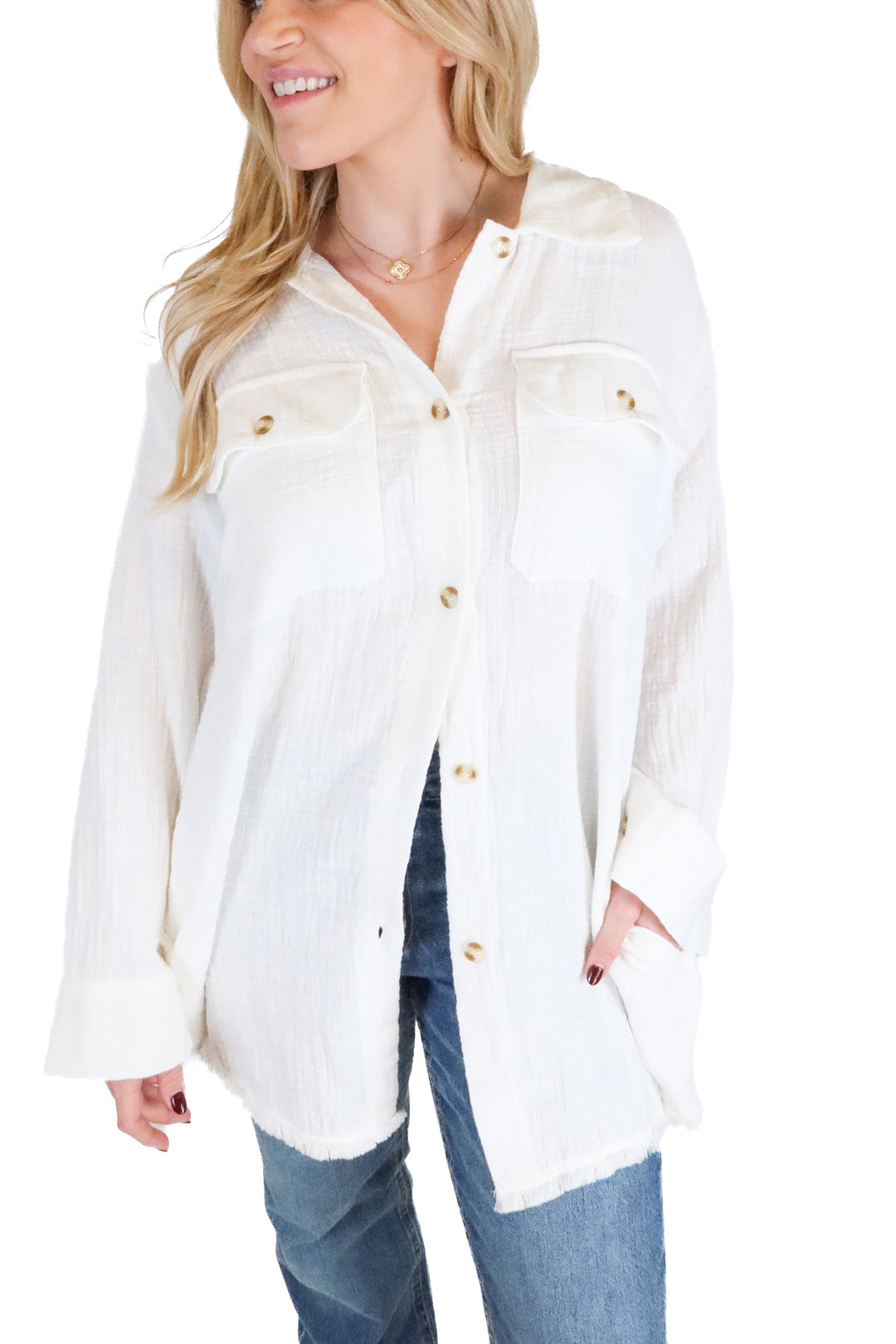 the post linen 3/4 sleeve button up top (s)