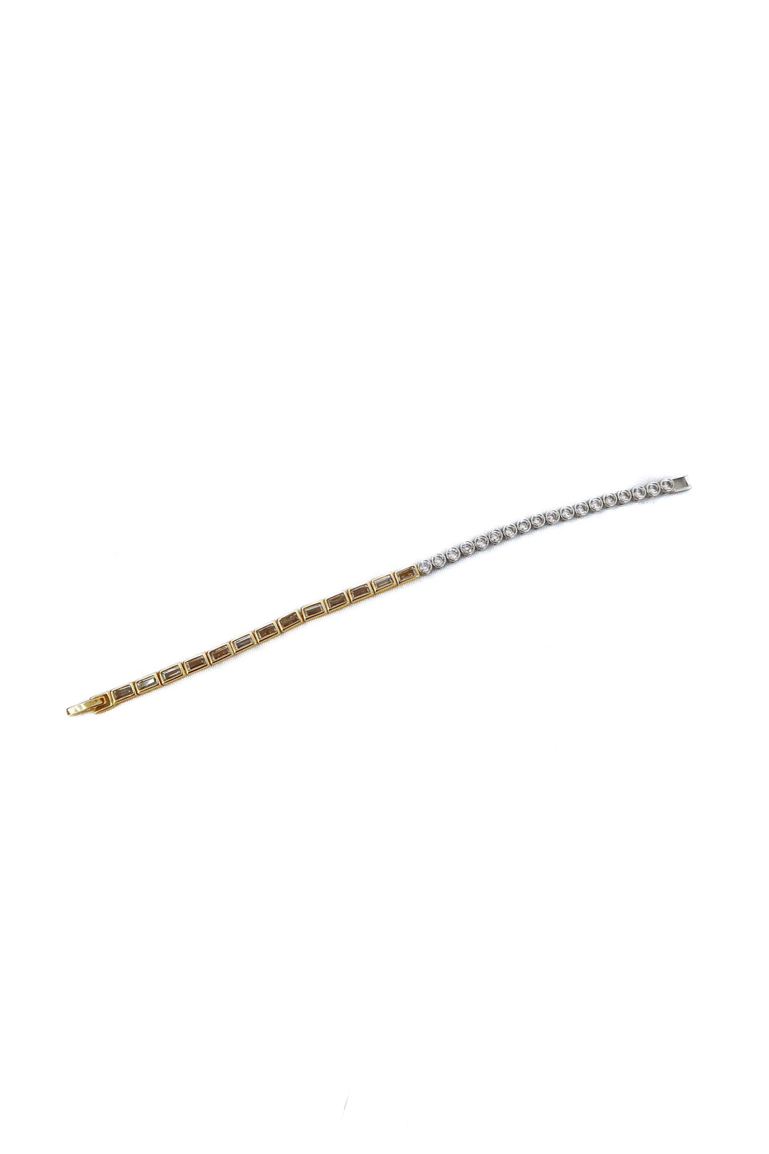 gold and silver diamond link necklace