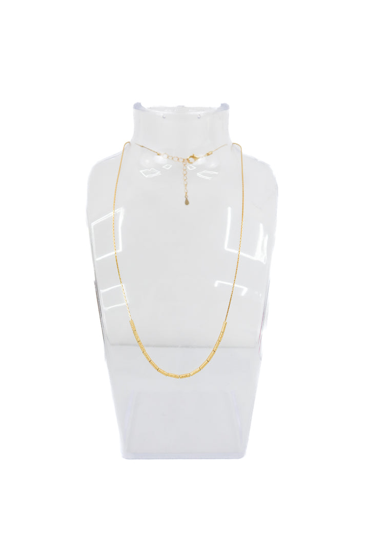 dainty gold necklace