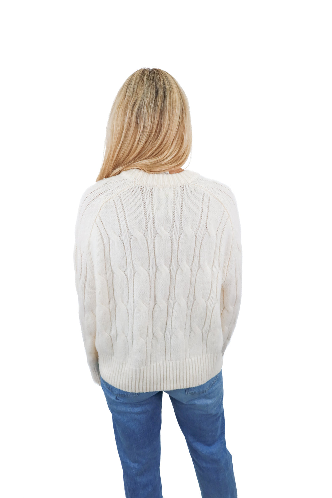 Abercrombie & Fitch cream cable knit scoopneck sweater (XS)