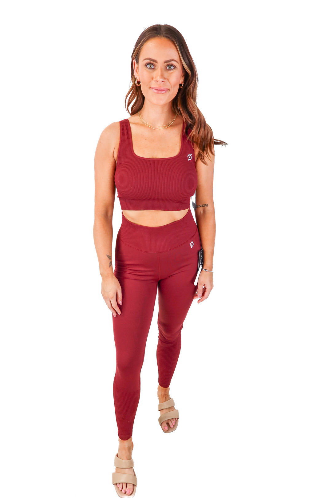 peloton maroon active set NWT (m; retails $150)
