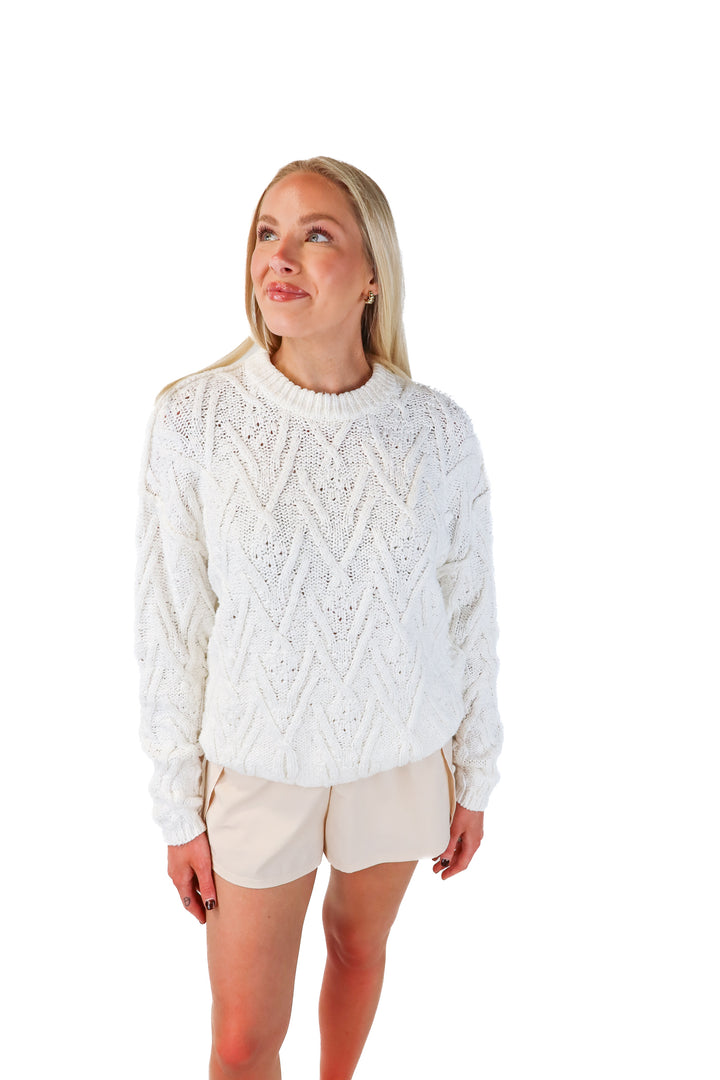 Free people white cable knit sweater (xs)