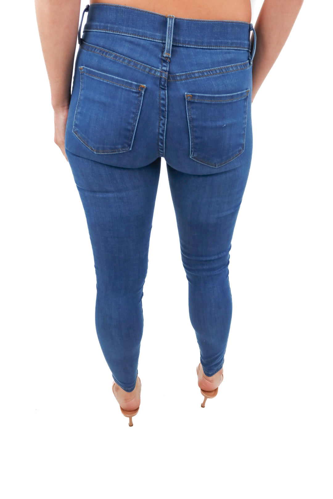 mott & bow medium wash mid rise skinny jeans (26)