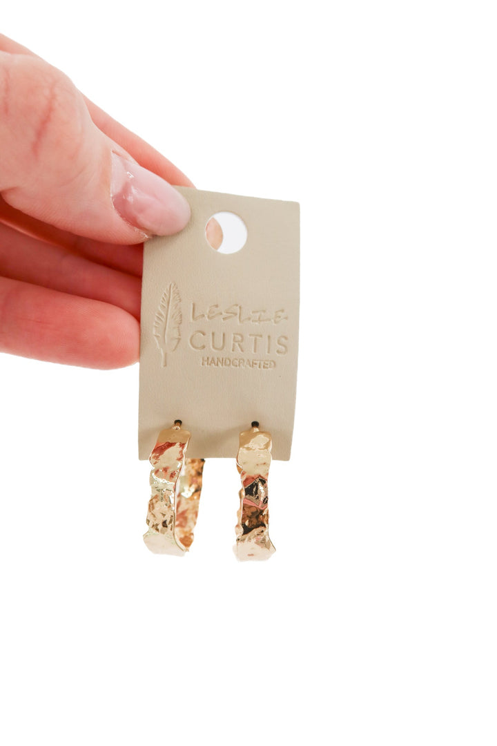 leslie curtis wendolyn earring (retail $50)