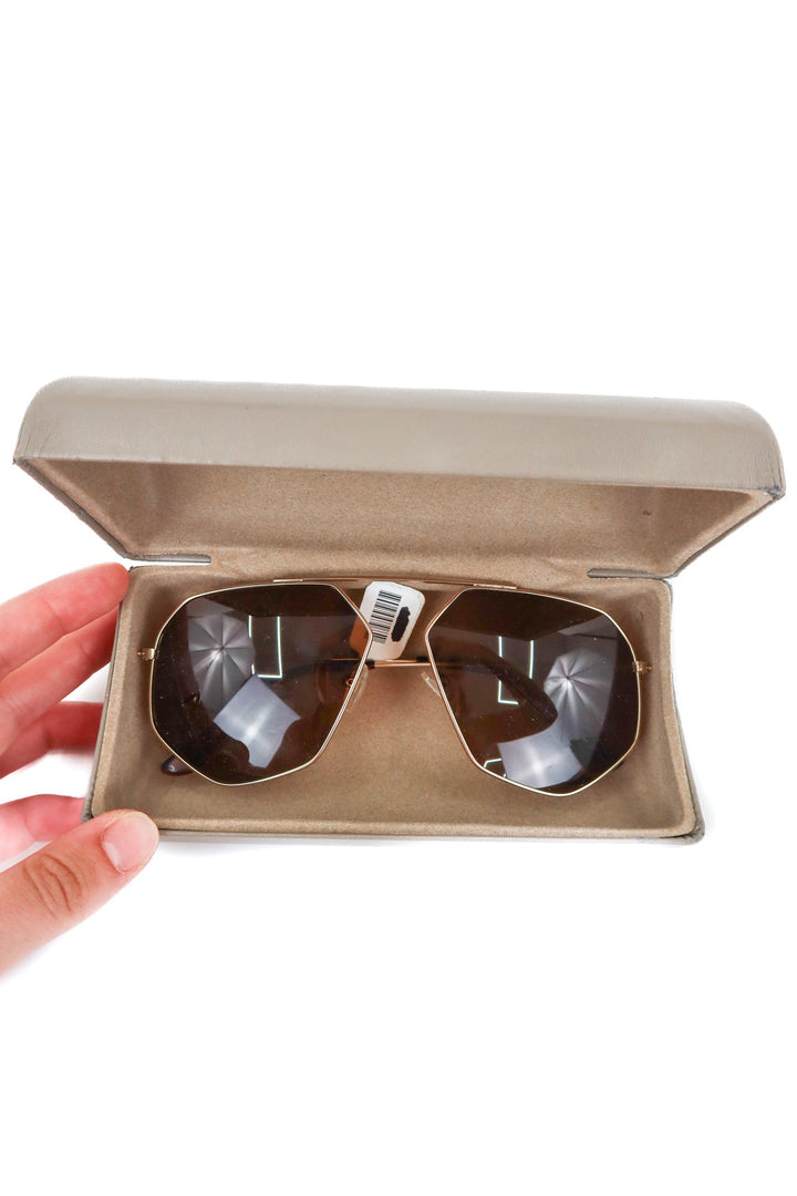 bcbg hexagon sunglasses NWT