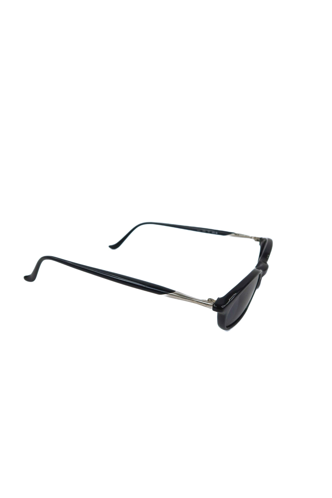kata black sunglasses