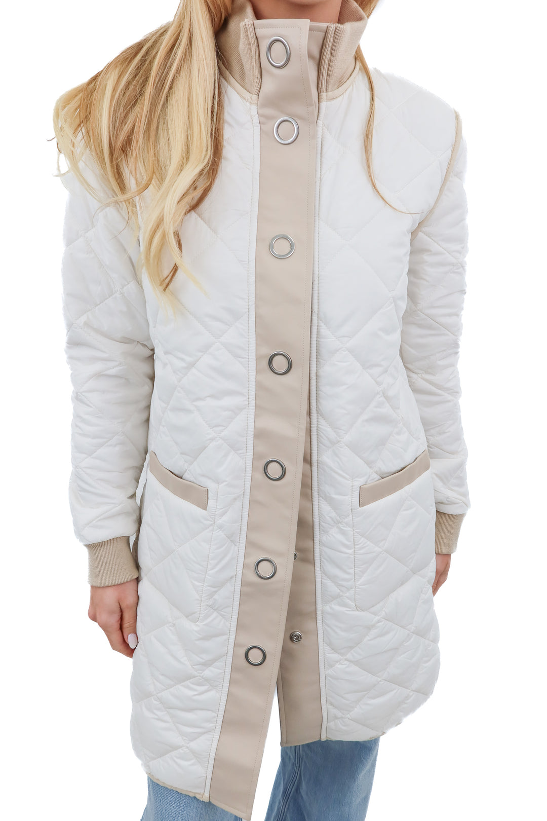 White puffer jacket (S)