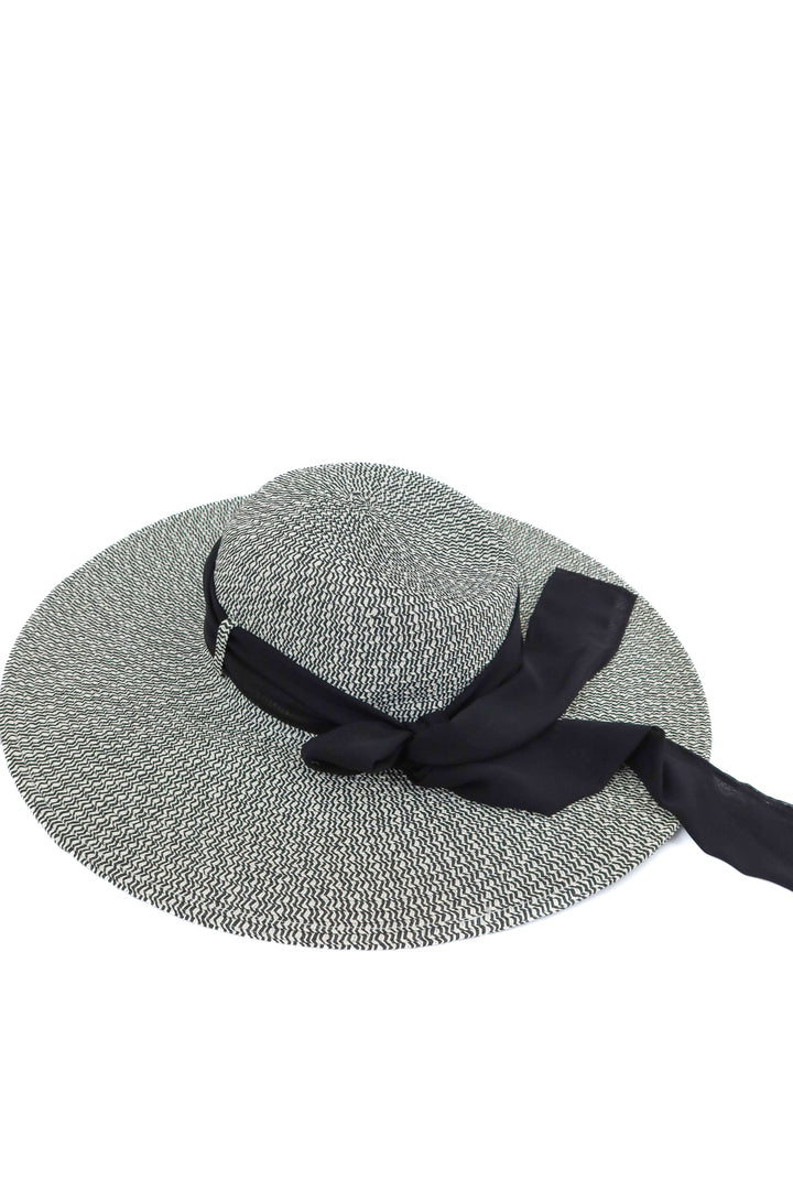 m.fredric black/white woven hat NWT (retail $28)