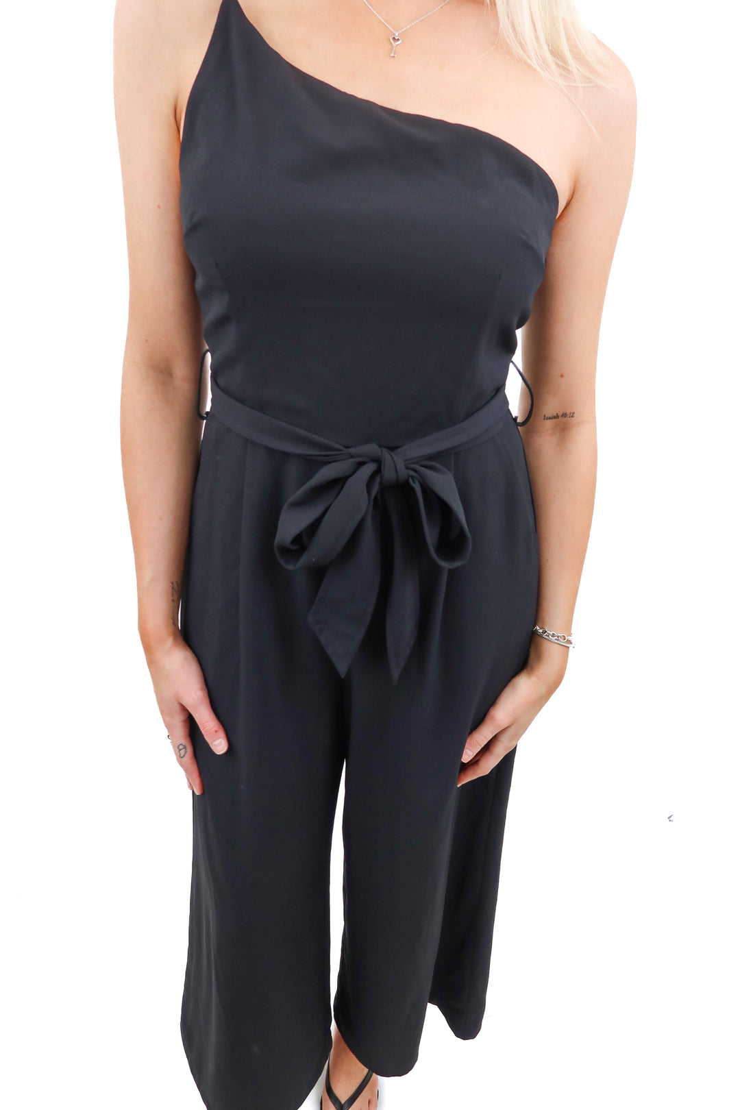 Petal and Pup black one shoulder jumpsuit (6)