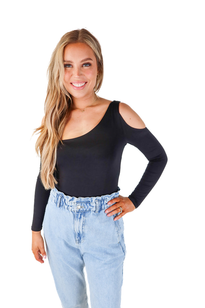 lovers and friends black one cold shoulder bodysuit (m; retail $108)
