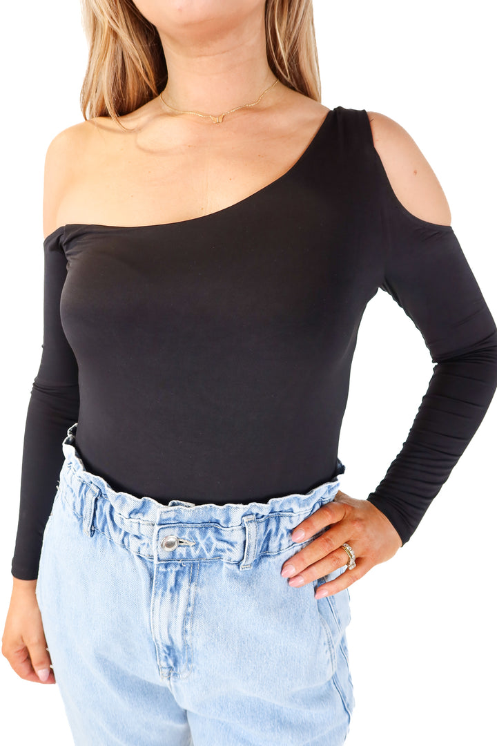 lovers and friends black one cold shoulder bodysuit (m; retail $108)