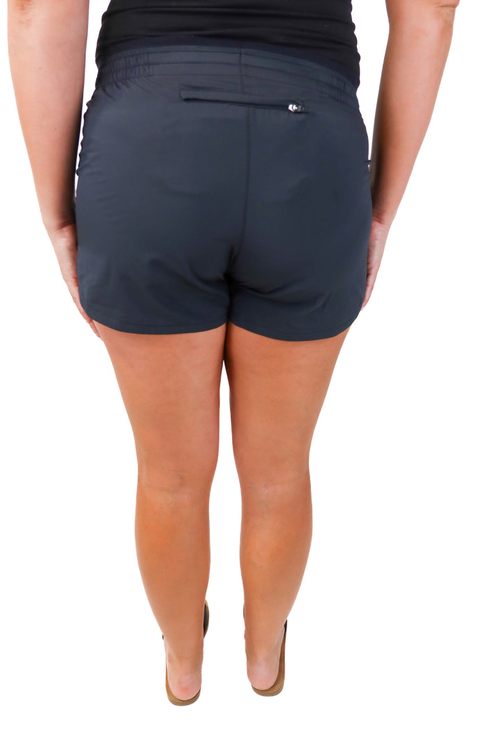 Nike black running skort (s)