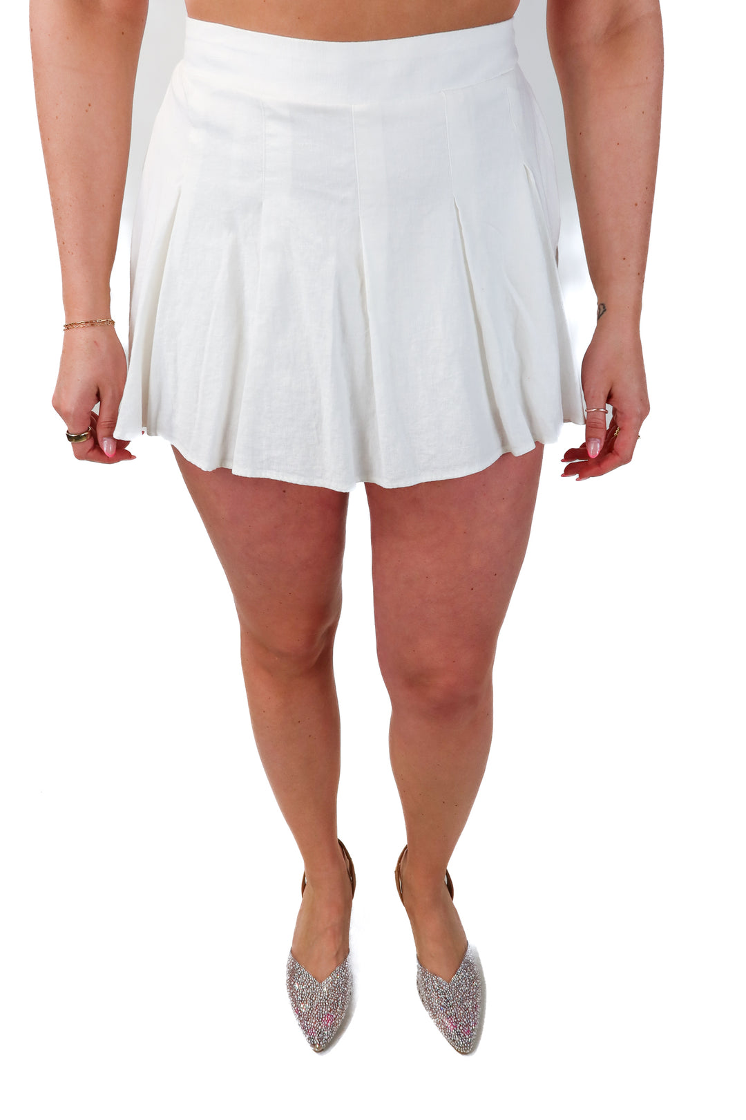 show me your mumu white pleated skort (s)