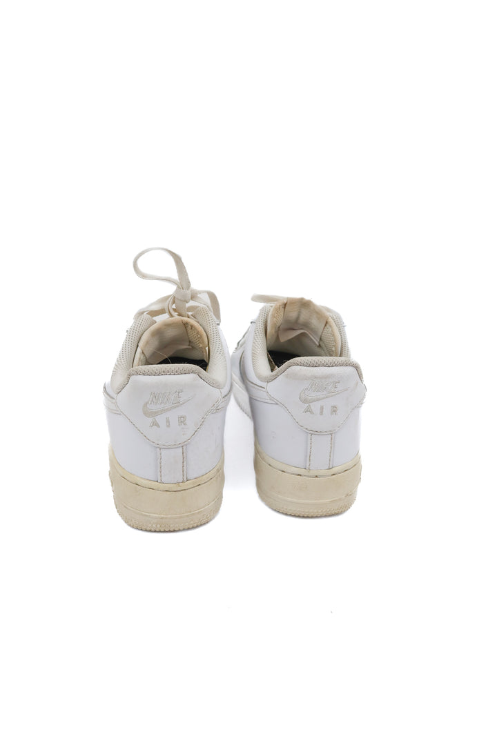 nike white air force sneakers (7.5; retail $115)
