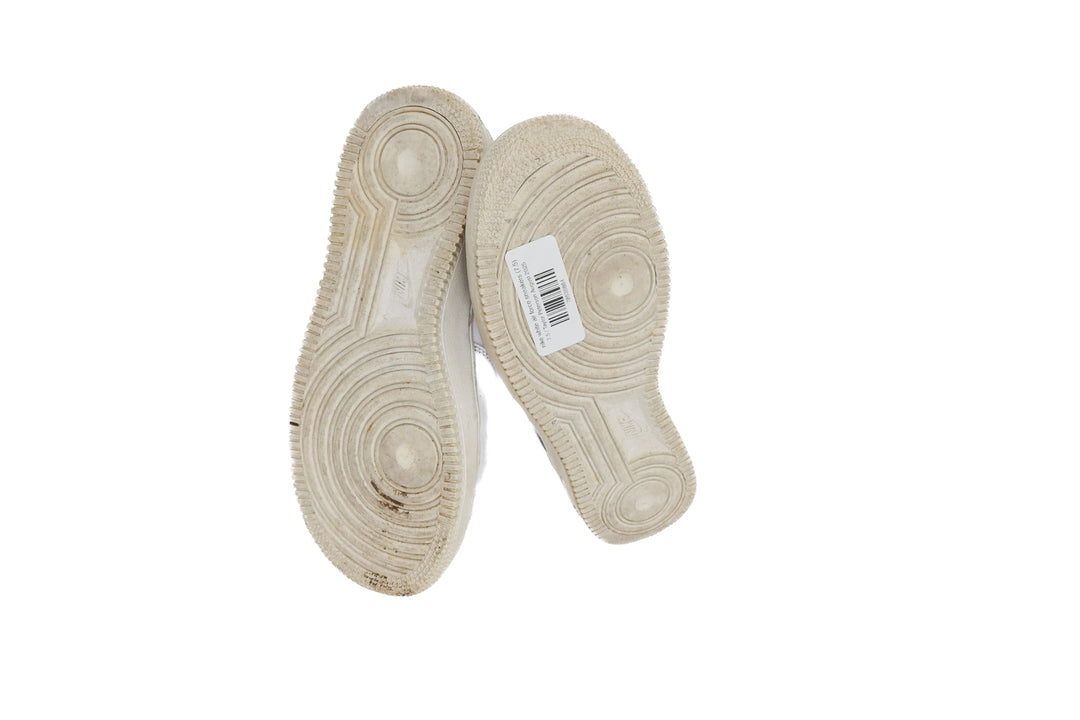 nike white air force sneakers (7.5; retail $115)
