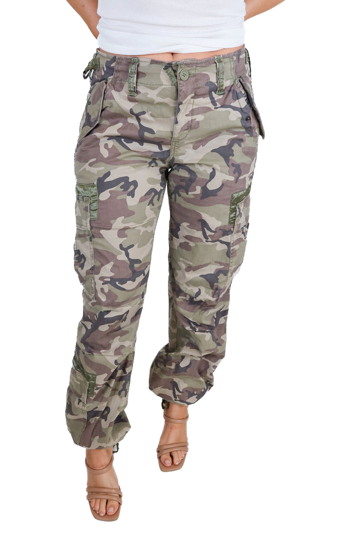Abercrombie Camo Cargo Pants (27/4R; retail $90)
